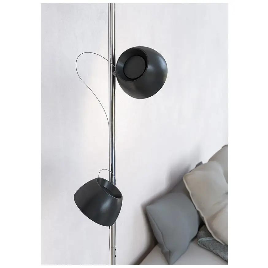Baltensweiler, Stehleuchte Irio, Leuchtenköpfe, flexible Lichtlösung