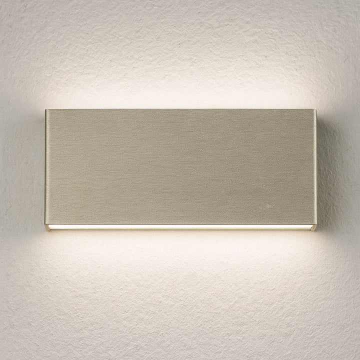 Wandleuchte Shield