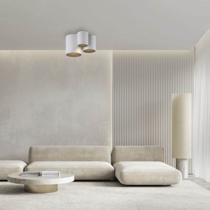 Pure, Deckenleuchte Point, dreiflammig Weiss Raumbild, moderne Lichtlösung