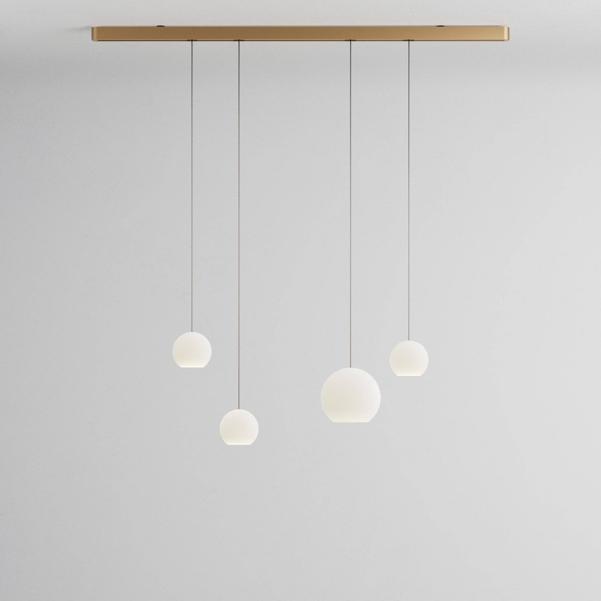 Komot, Pendelleuchte KOS Quattro 150cm, Gold-Edelstahl, Produktbild gemischte Gläser