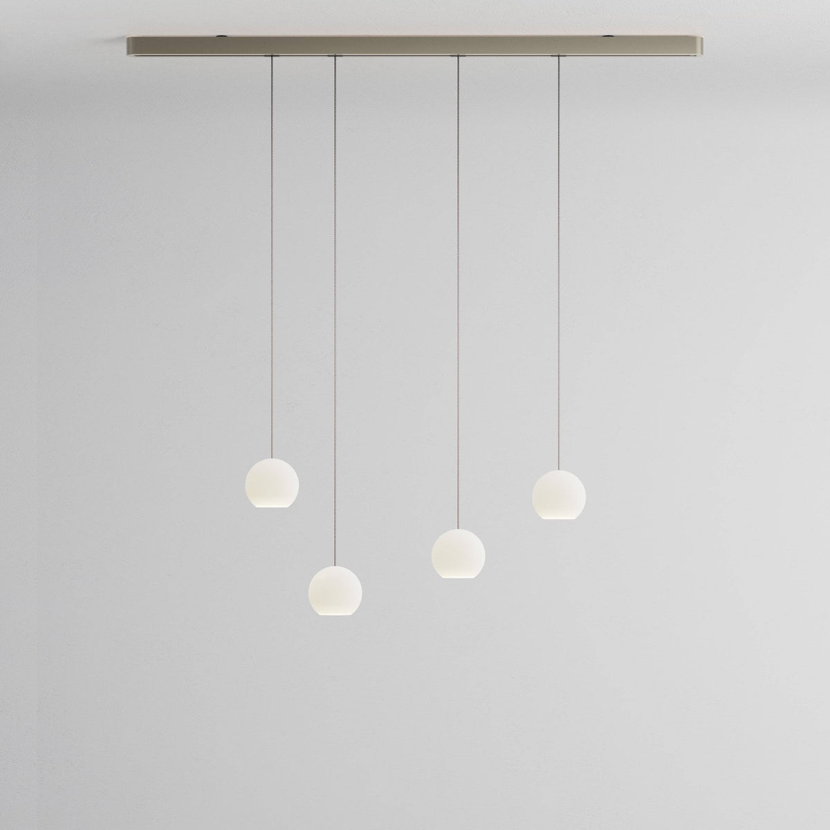Komot, Pendelleuchte KOS Quattro 150cm, Nickel-Edelstahl, Produktbild kleines Glas