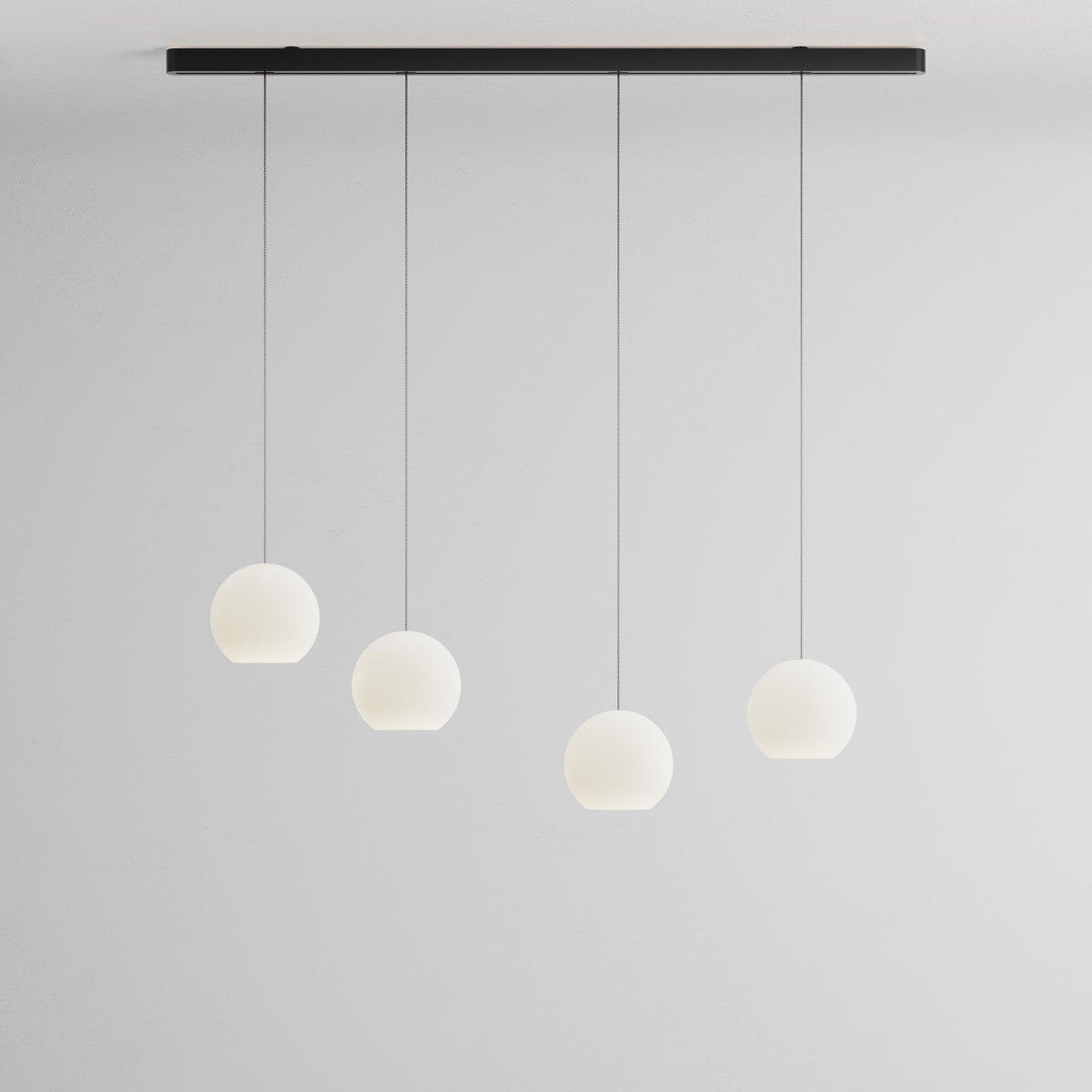 Komot, Pendelleuchte KOS Quattro 150cm, Schwarz-Edelstahl, Produktbild großes Glas