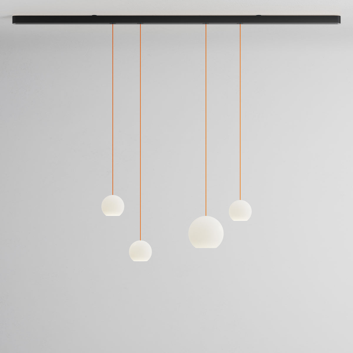 Komot, Pendelleuchte KOS Quattro 200cm, Schwarz-Orange, Produktbild gemischte Gläser