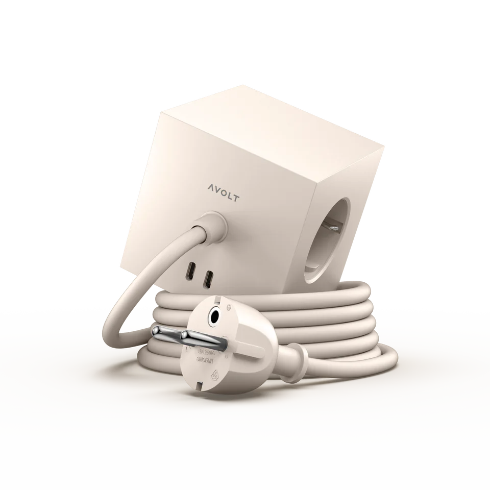 Abverkauf: Mehrfachsteckdose Square 1