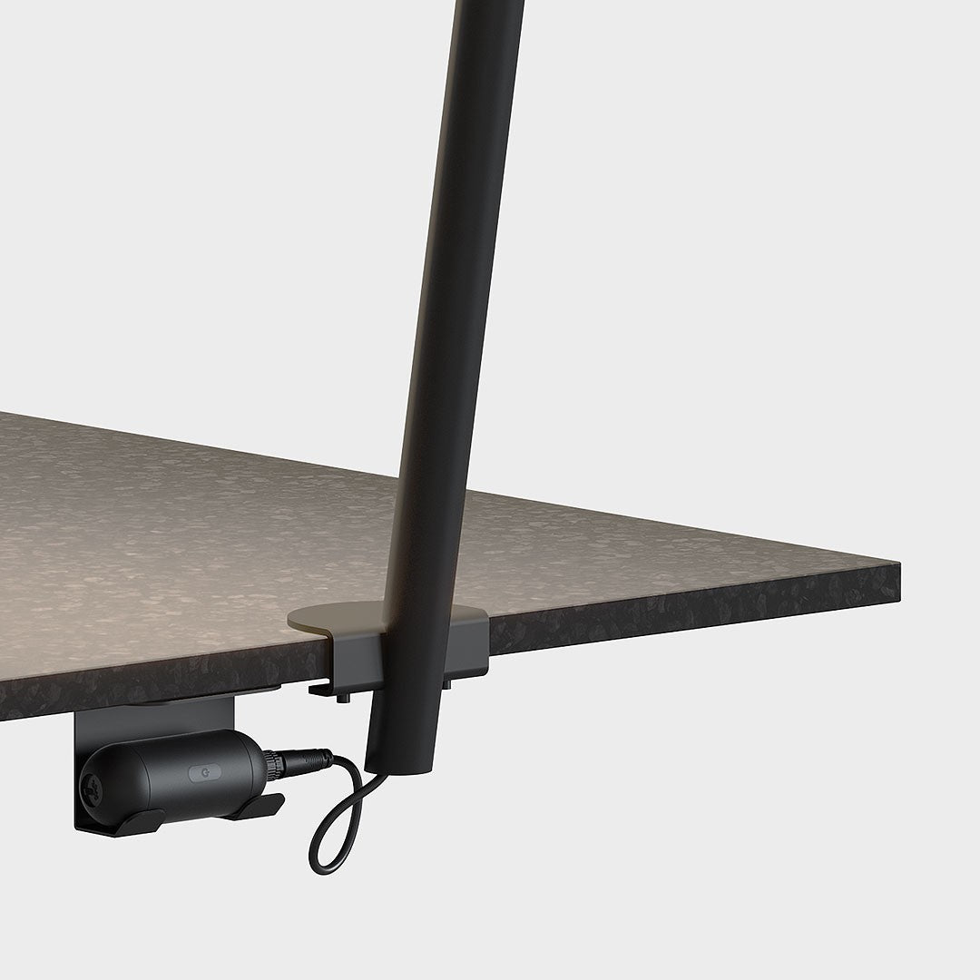 IP44.de Akku-Lichterkette cherry bubbls Powerbank, moderne Anwendung im Garten