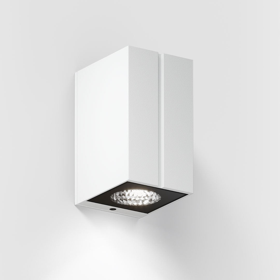 IP44.de, Wandleuchte Cut Down, Weiss, moderne Lichtlösung