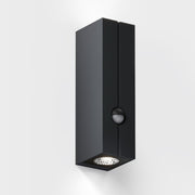 IP44.de, Wandleuchte Cut Sensor, Schwarz, smarte Außenbeleuchtung