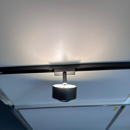 Mini Track Puk 2-Phasen Stromschienenstrahler