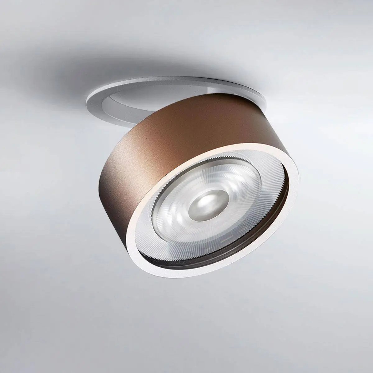 LUX-IT, Halbeinbaustrahler Swing In 15,5W, Raumbild, moderne Akzentbeleuchtung