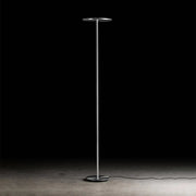 Holtkötter, Deckenfluter Plano, Raumbild, hochwertige Lichtplanung