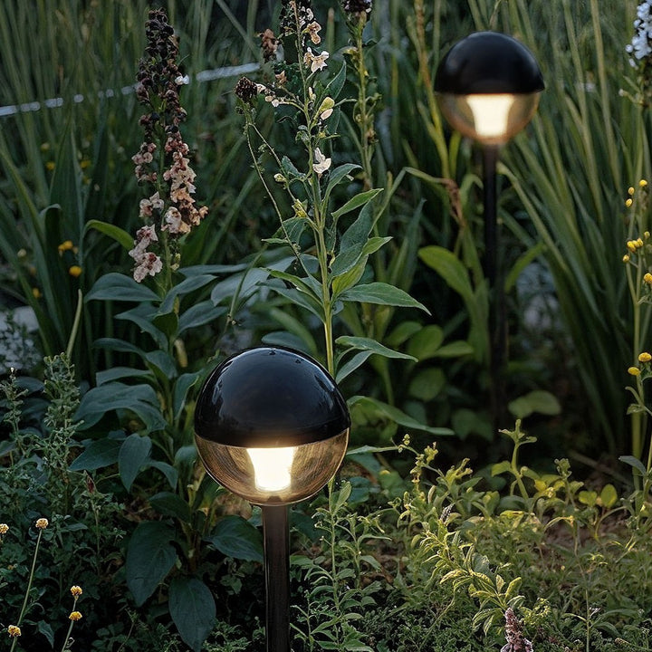 IP44.de LED Spießleuchte bal.4, schwarz, moderne Anwendung im Garten