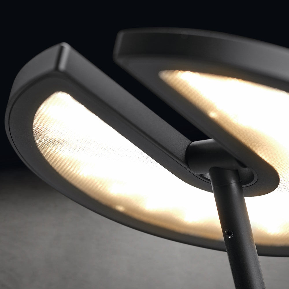 Holtkötter, Tischleuchte Supernova GT, Detail, moderne Lichtsteuerung