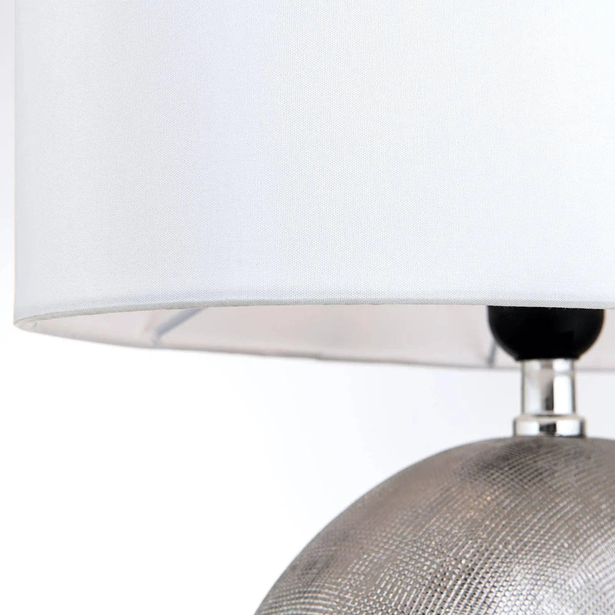 Orion, Tischleuchte Ethno Titan medium, Detailansicht, hochwertige Lichtlösung