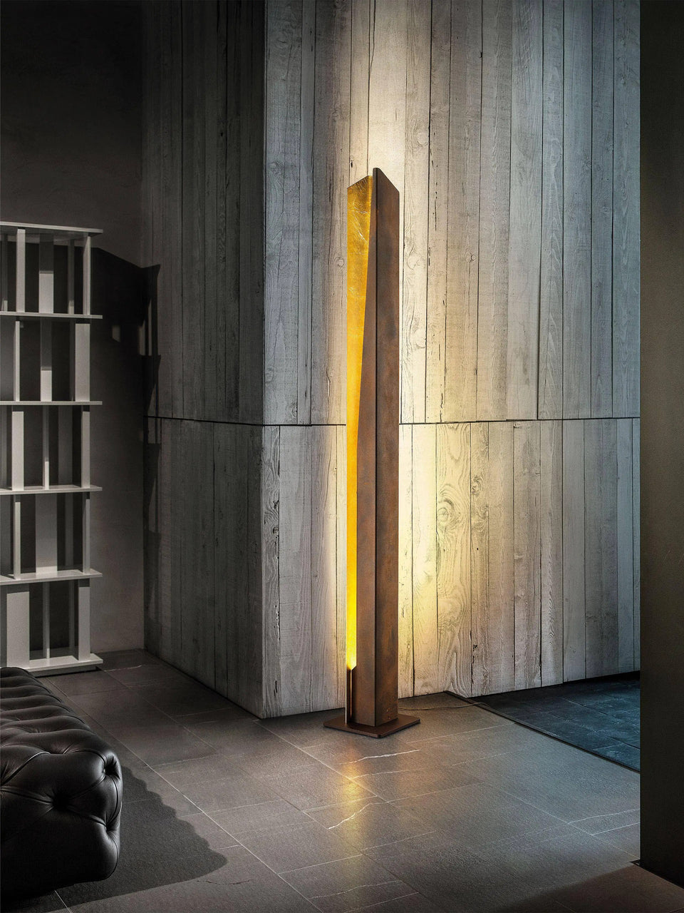 Braga, Piantana Lithos, Rost Blattgold, dekorative Stehleuchte