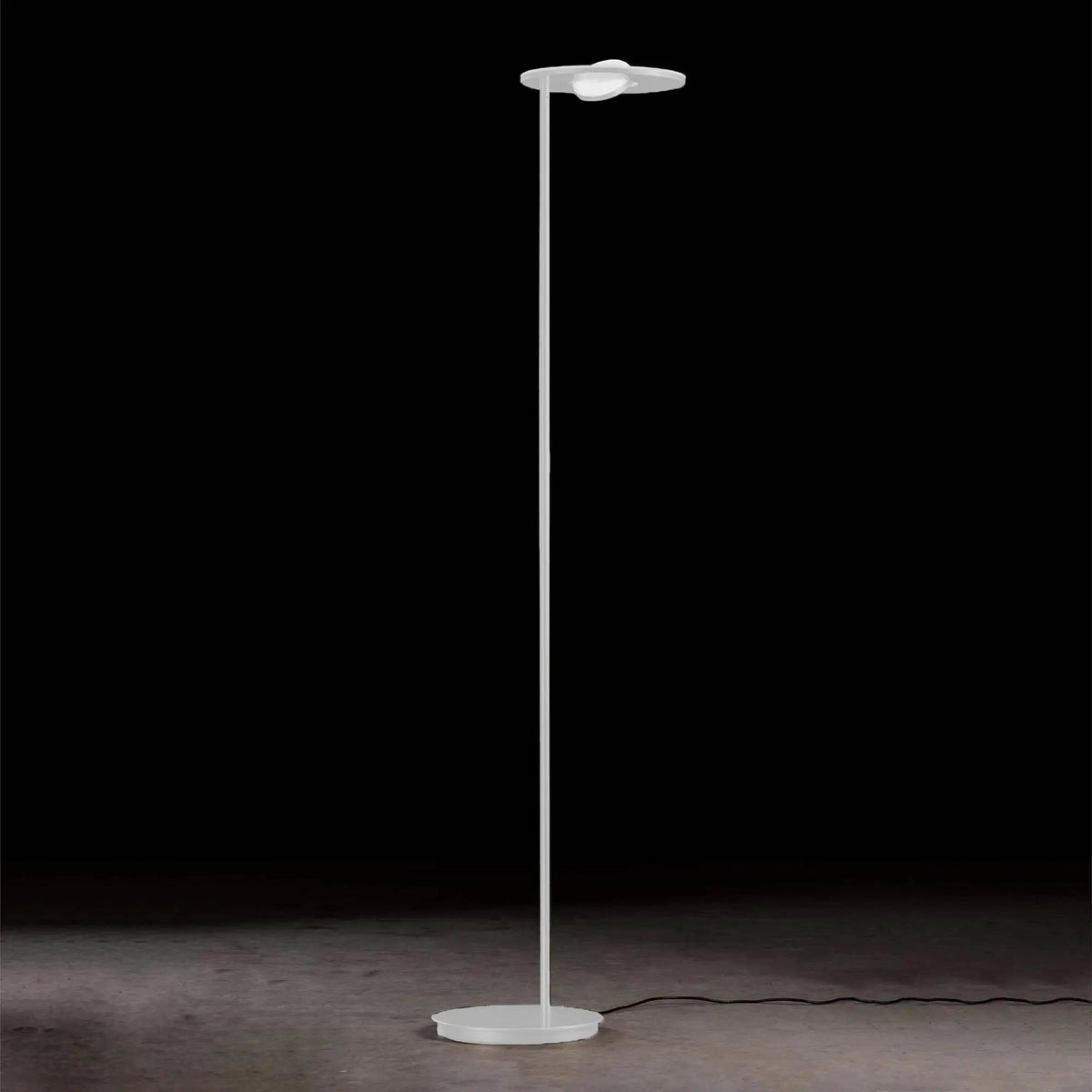 Holtkötter, Deckenfluter Nova OOG, Weiss, stilvolle Lichtlösung