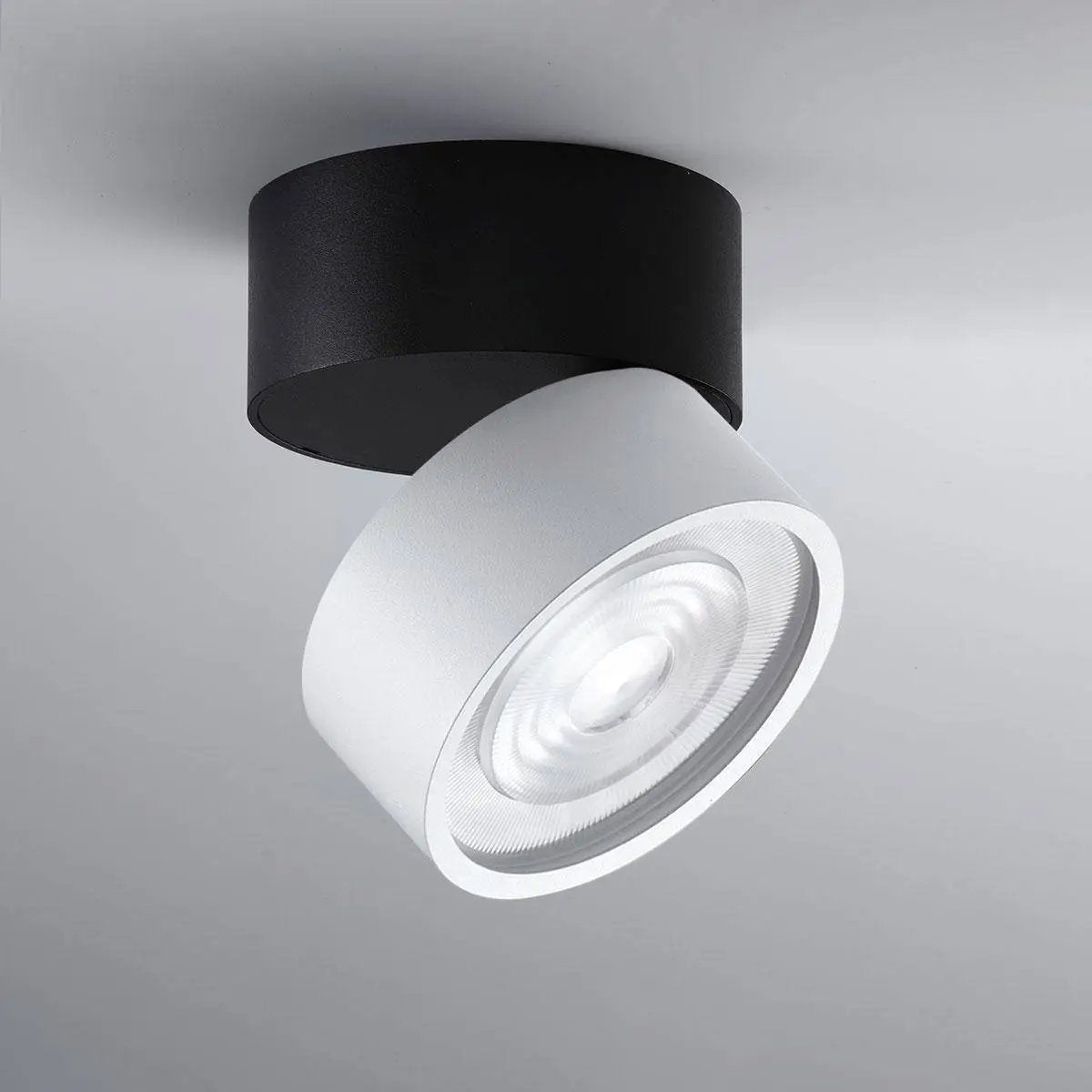 LUX-IT, Aufbaustrahler Swing Out 15,5W, Schwarz-Weiss, flexible Lichtlösung